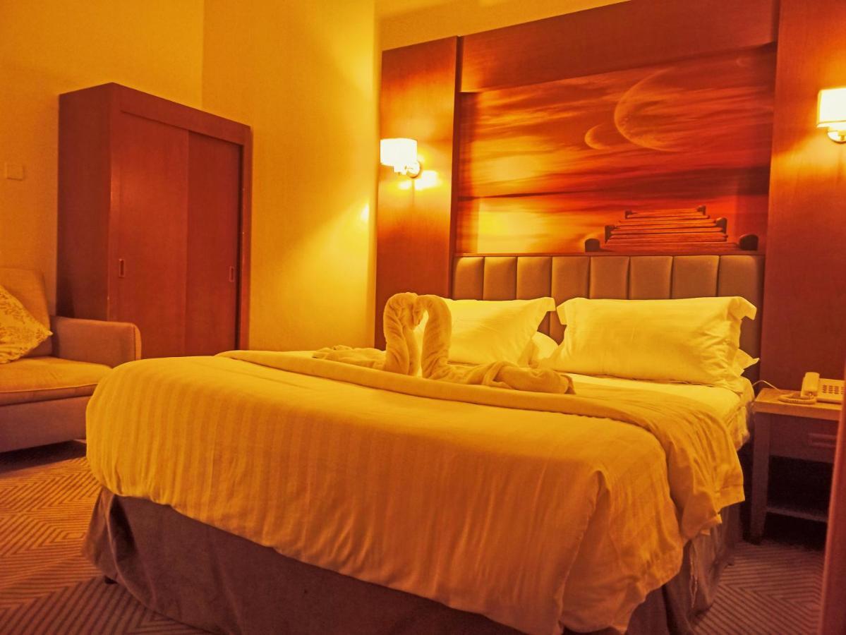 Aparthotel Taraf Yanbu 2 Extérieur photo